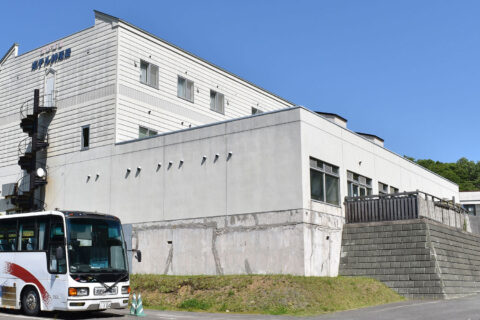 ホテル神居岩外観